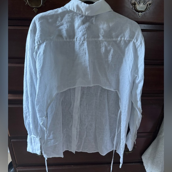 Zara open back button down - Picture 1 of 2